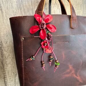Red Daisy Flower Leather Bag Charm Red Leather Purse Crossbody Keychain NEW